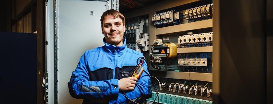 Auszubildende zum/zur Elektroniker_in für Betriebstechnik (m/w/d), 1. Bild