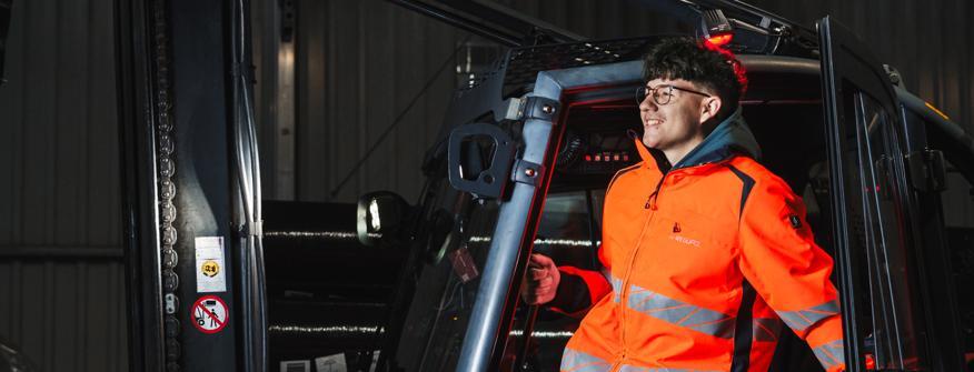 Auszubildende zur Fachkraft für Lagerlogistik (m/w/d), 1. Bild